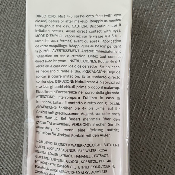 Grace & Stella Hydrating rose facial spray - Picture 3 of 4